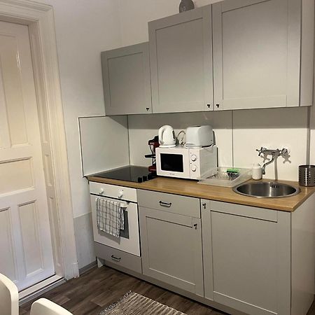 Idill Apartmanhaz B&B Tiszafüred Zewnętrze zdjęcie