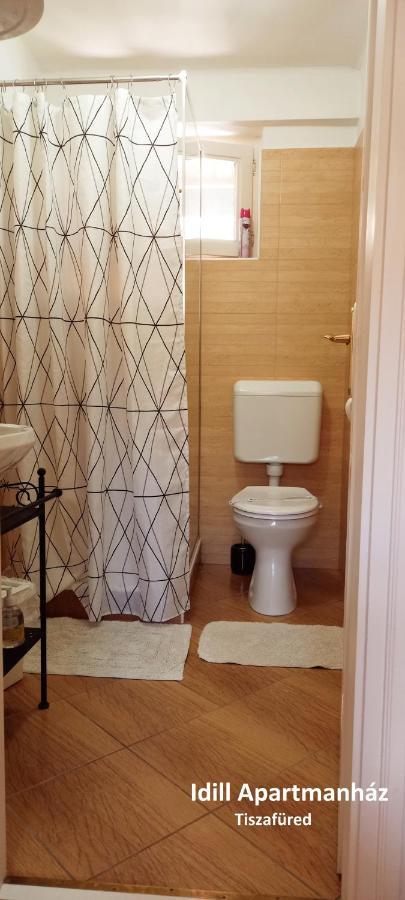 Idill Apartmanhaz B&B Tiszafüred Zewnętrze zdjęcie