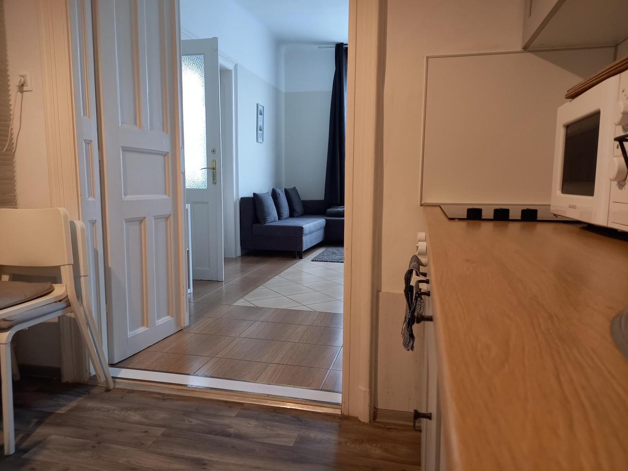 Idill Apartmanhaz B&B Tiszafüred Zewnętrze zdjęcie