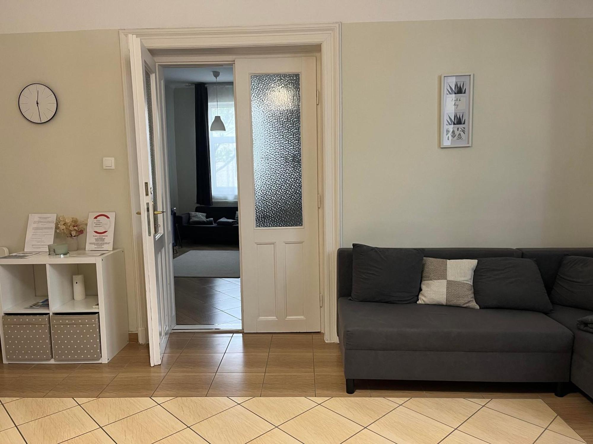 Idill Apartmanhaz B&B Tiszafüred Zewnętrze zdjęcie